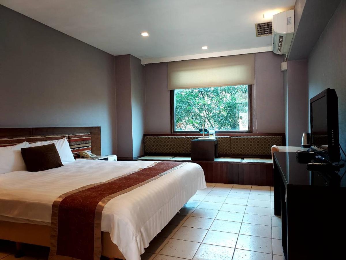 Four Season Beauty Resort Wulai Buitenkant foto