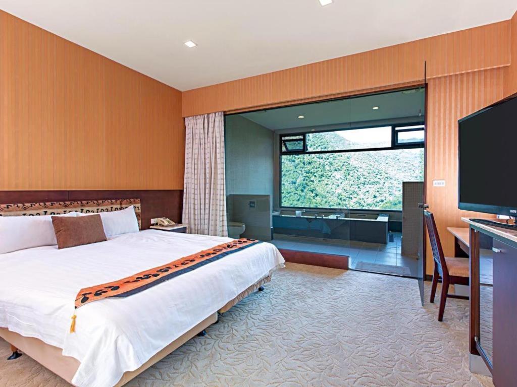 Four Season Beauty Resort Wulai Buitenkant foto